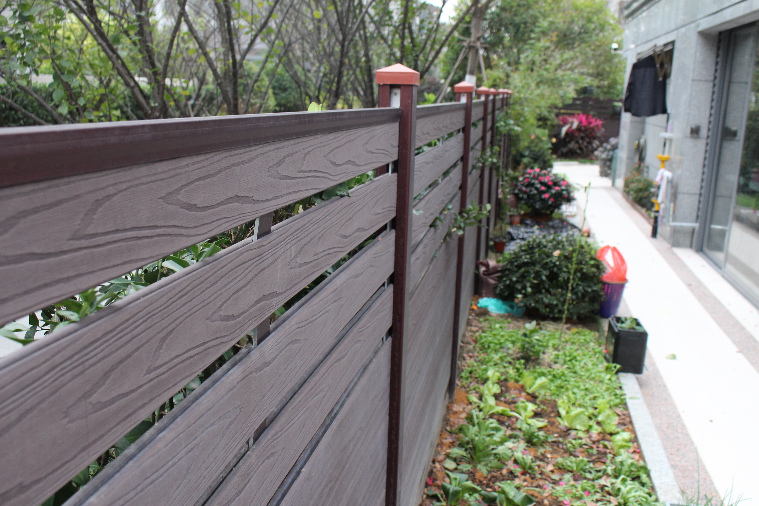 Garden Park WPC Fencing Aluminum Fence