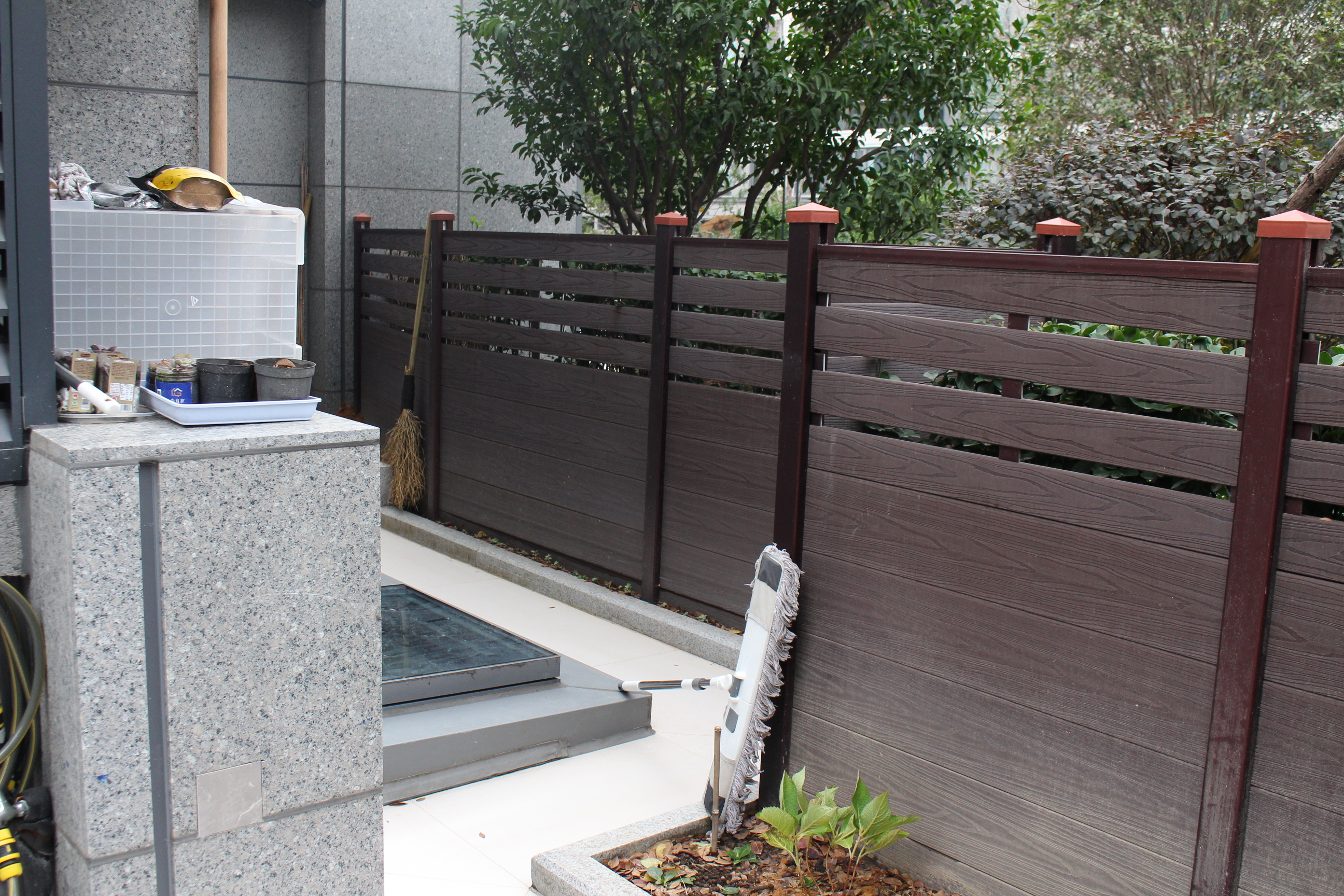 Garden Park WPC Fencing Aluminum Fence