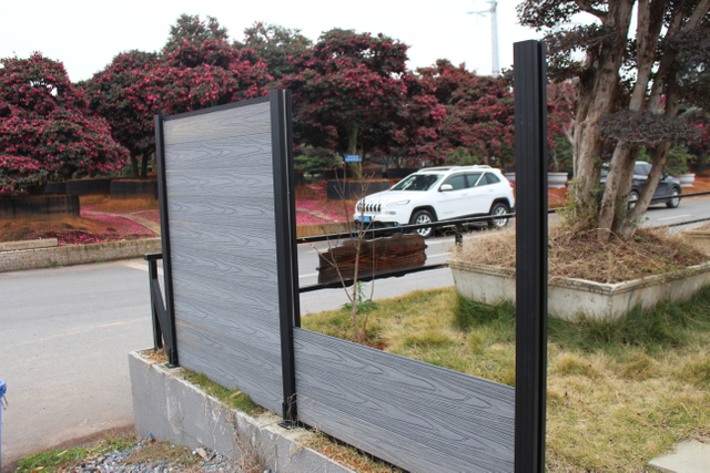 WPC Waterproof Fence Aluminum Fencing 